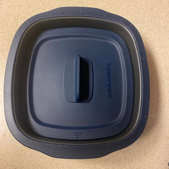 Tupperware MicroPro Series - Picture 2 of 4